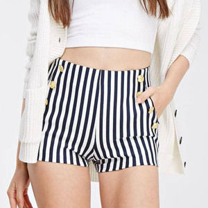 Forever 21 Women's Striped Nautical Shorts Elastic Waist Cream/Navy Size M